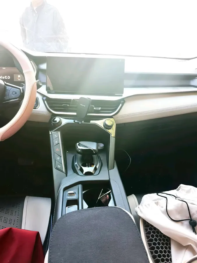 2023 LYNK&CO 03 1.5T 181HP L4 7DCT,autocango,china used car exporter,china ev exporter,chinese used car exporter,chinese used ev exporter