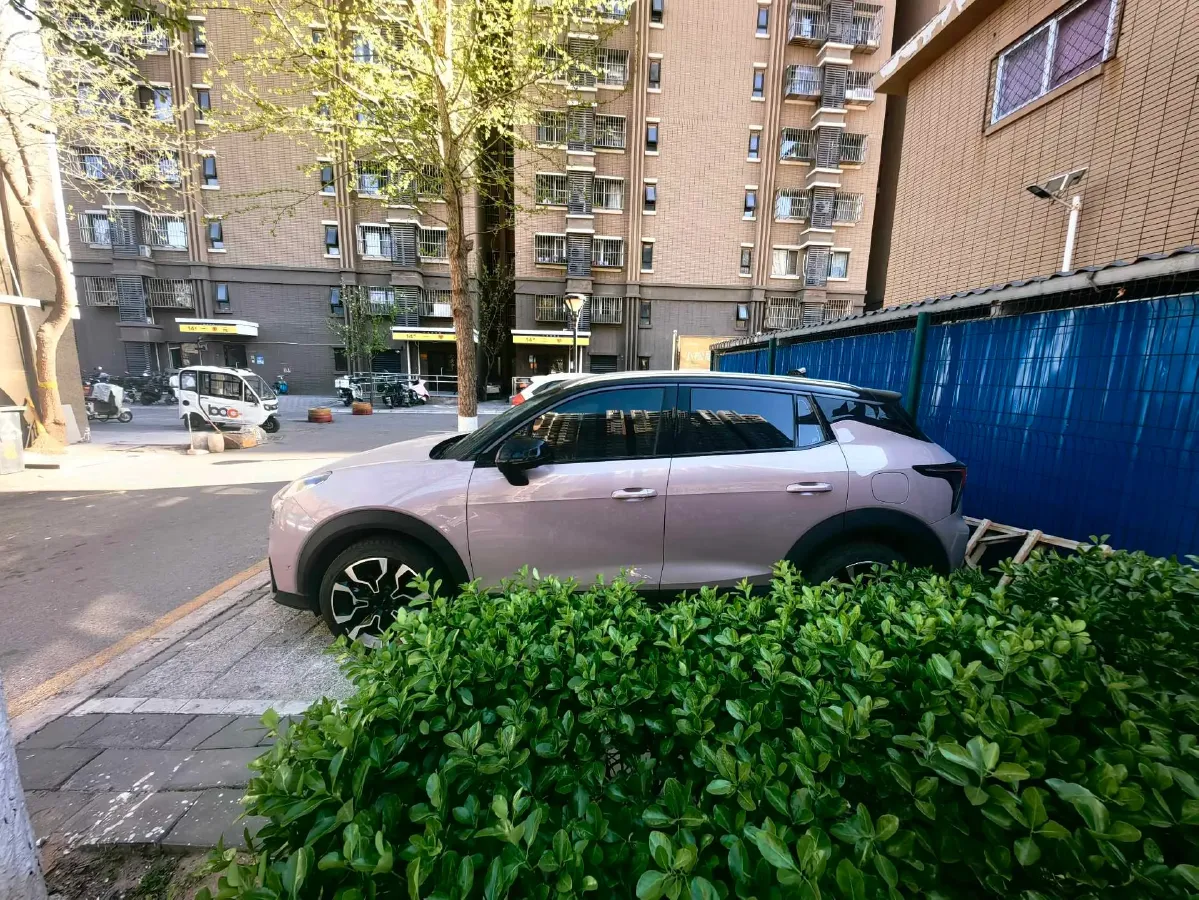 2023 LYNK&CO 03 1.5T 181HP L4 7DCT,autocango,china used car exporter,china ev exporter,chinese used car exporter,chinese used ev exporter