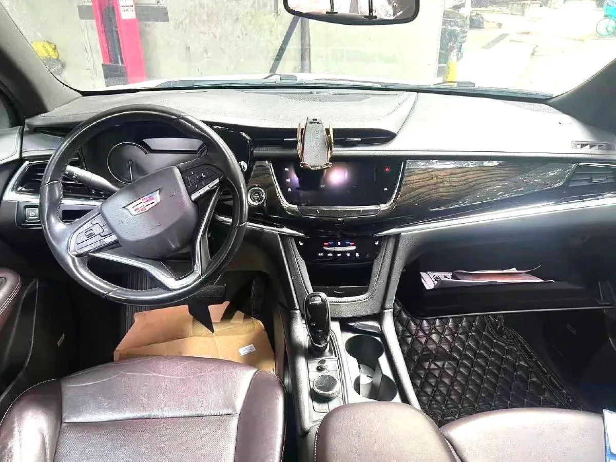 2020 Cadillac XT6 2.0T 237HP L4 9AT,autocango,china used car exporter,china ev exporter,chinese used car exporter,chinese used ev exporter