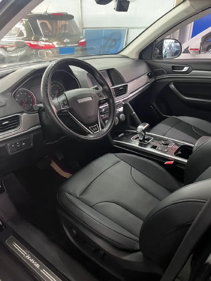 2018 Haval H6 1.5T 150HP L4 7DCT,autocango,china used car exporter,china ev exporter,chinese used car exporter,chinese used ev exporter
