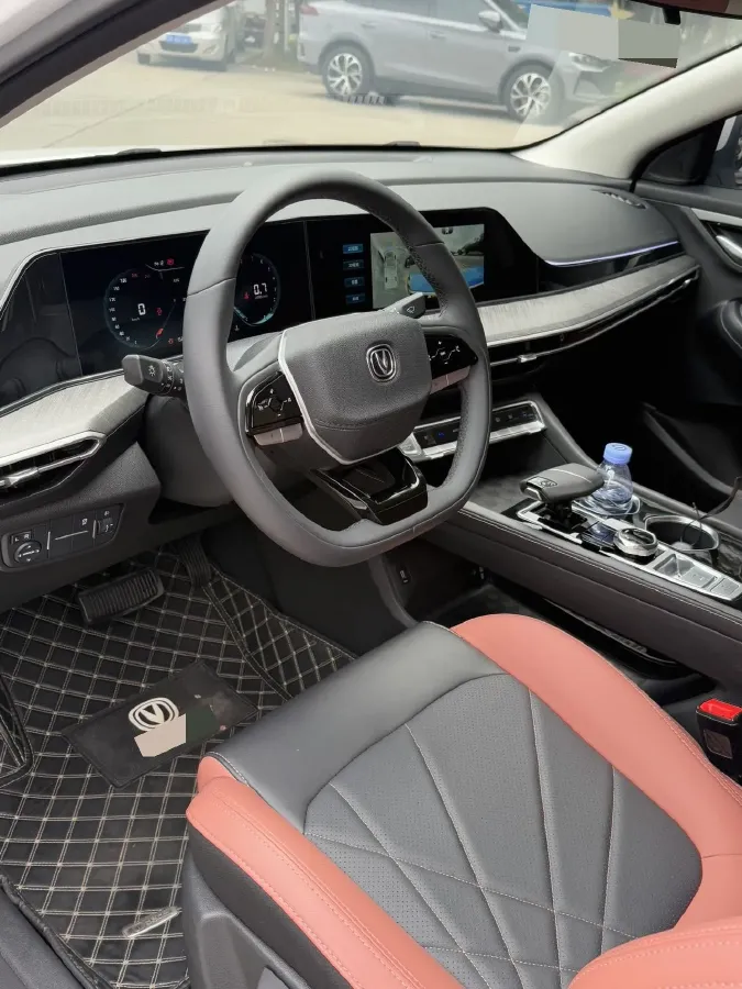 2023 ChangAn Eado 1.4T 160HP L4 7DCT,autocango,china used car exporter,china ev exporter,chinese used car exporter,chinese used ev exporter