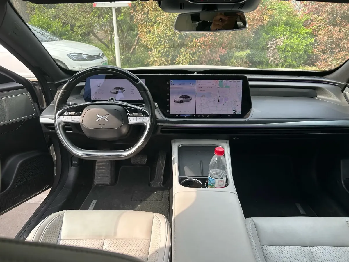 2024 Xpeng P7 BEV 64.4KWH,autocango,china used car exporter,china ev exporter,chinese used car exporter,chinese used ev exporter