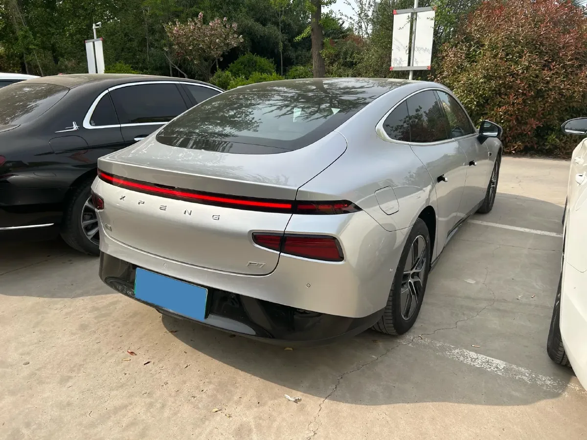 2024 Xpeng P7 BEV 64.4KWH,autocango,china used car exporter,china ev exporter,chinese used car exporter,chinese used ev exporter