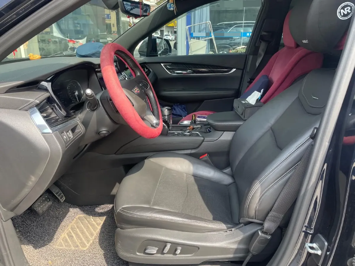 2020 Cadillac XT6 2.0T 237HP L4 9AT,autocango,china used car exporter,china ev exporter,chinese used car exporter,chinese used ev exporter