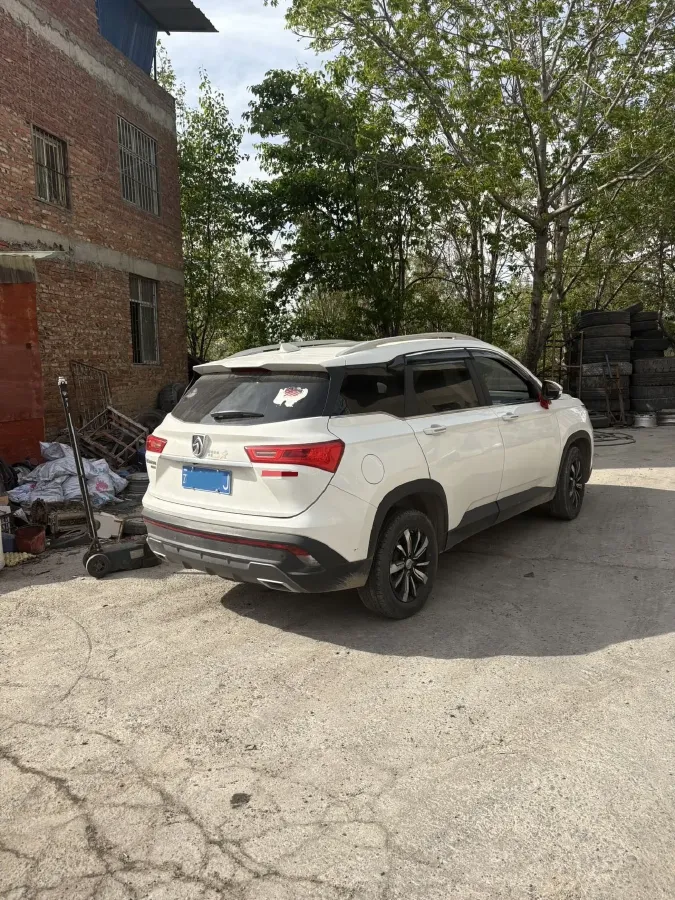 2018 BaoJun 530 1.5T 150HP L4 6MT,autocango,china used car exporter,china ev exporter,chinese used car exporter,chinese used ev exporter