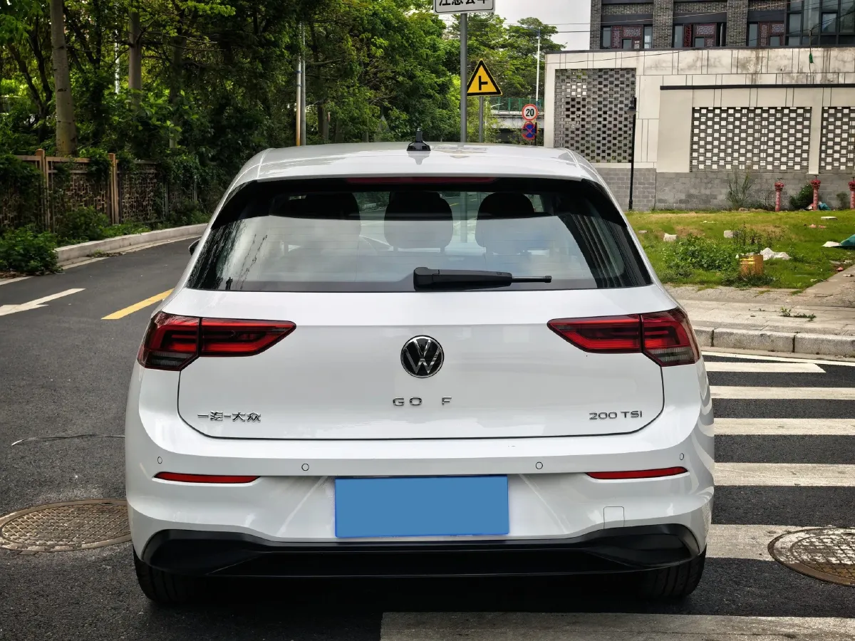 2021 Volkswagen Golf 1.2T 116HP L4 7DCT,autocango,china used car exporter,china ev exporter,chinese used car exporter,chinese used ev exporter