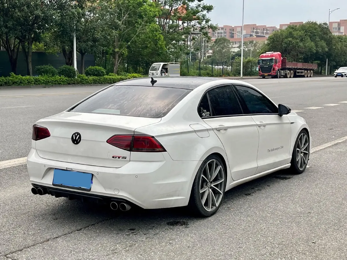 2018 Volkswagen Lamando 1.4T 131HP L4 7DCT,autocango,china used car exporter,china ev exporter,chinese used car exporter,chinese used ev exporter