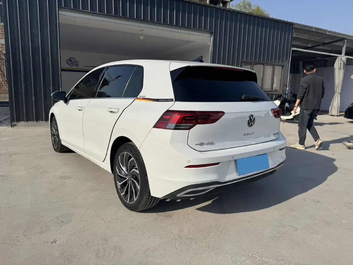 2023 Volkswagen Golf 1.4T 150HP L4 7DCT,autocango,china used car exporter,china ev exporter,chinese used car exporter,chinese used ev exporter