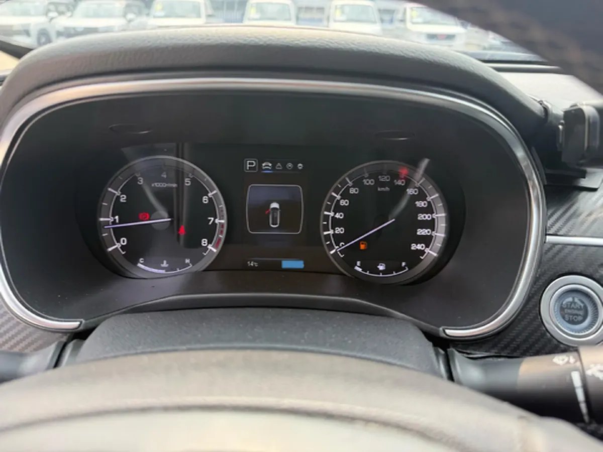 2020 ChangAn Raeton CC 1.5T 156HP L4 6AT,autocango,china used car exporter,china ev exporter,chinese used car exporter,chinese used ev exporter