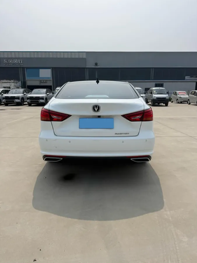 2020 ChangAn Raeton CC 1.5T 156HP L4 6AT,autocango,china used car exporter,china ev exporter,chinese used car exporter,chinese used ev exporter