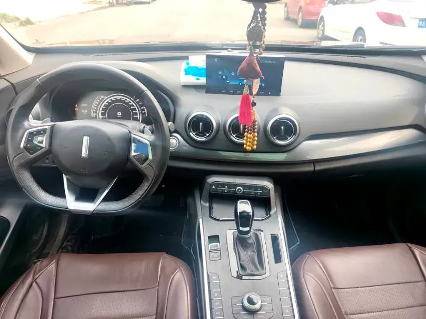 2017 WEY VV7 2.0T 234HP L4 7DCT,autocango,china used car exporter,china ev exporter,chinese used car exporter,chinese used ev exporter