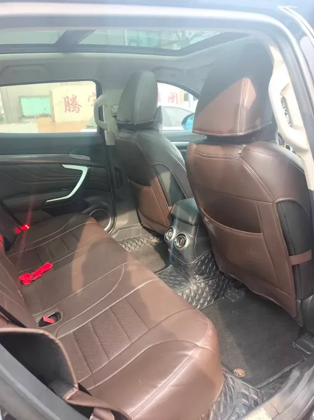 2017 WEY VV7 2.0T 234HP L4 7DCT,autocango,china used car exporter,china ev exporter,chinese used car exporter,chinese used ev exporter