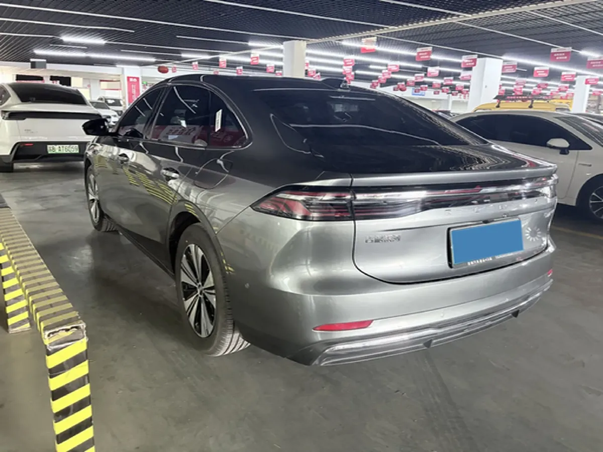 2025 Geely Galaxy A7 1.5L 112HP L4 1DHT PHEV,autocango,china used car exporter,china ev exporter,chinese used car exporter,chinese used ev exporter