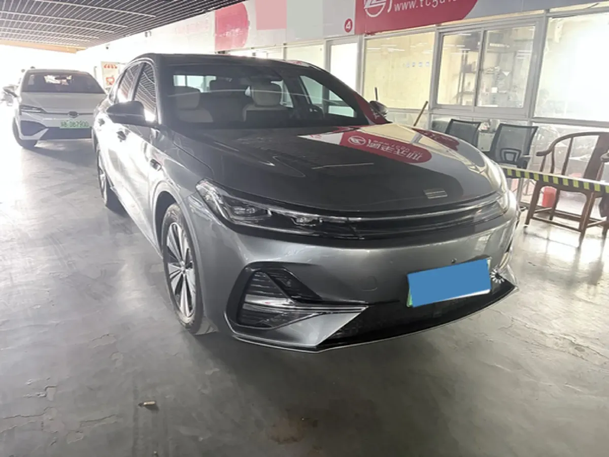 2025 Geely Galaxy A7 1.5L 112HP L4 1DHT PHEV,autocango,china used car exporter,china ev exporter,chinese used car exporter,chinese used ev exporter