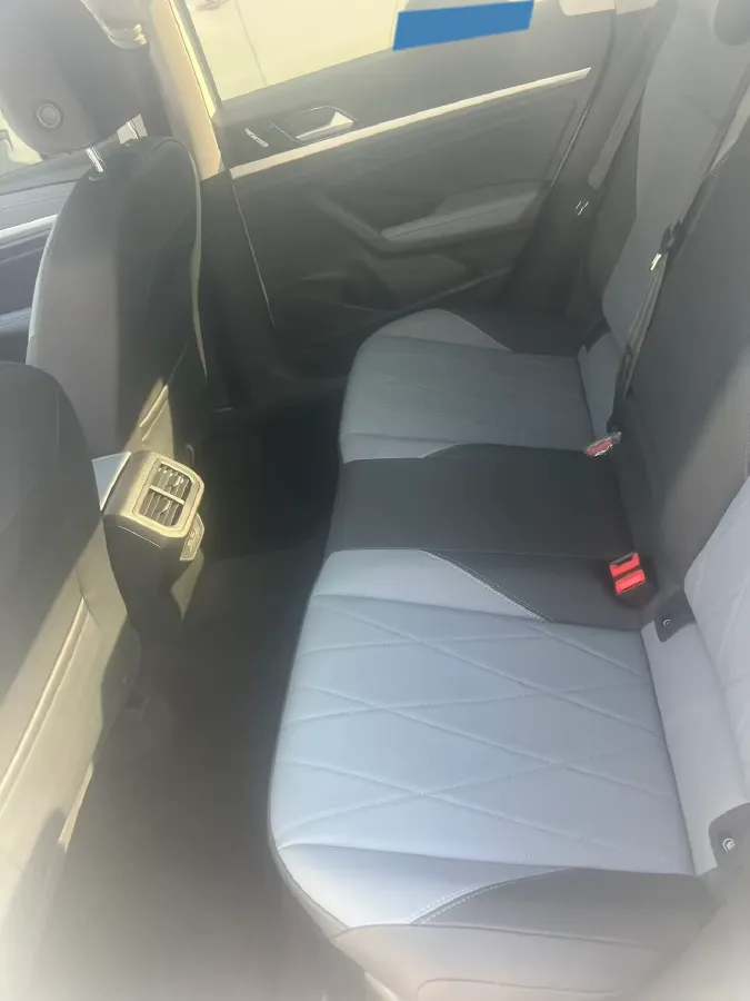 2023 Volkswagen Lavida 1.5L 113HP L4 6AT,autocango,china used car exporter,china ev exporter,chinese used car exporter,chinese used ev exporter