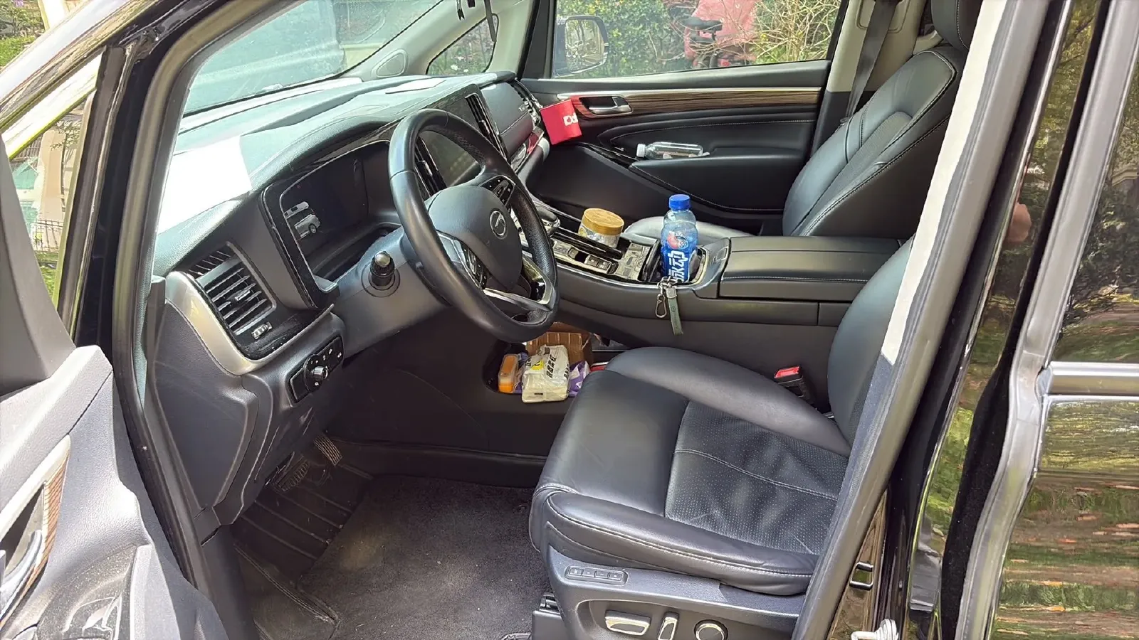 2021 GAC Trumpchi M8 2.0T 252HP L4 8AT,autocango,china used car exporter,china ev exporter,chinese used car exporter,chinese used ev exporter