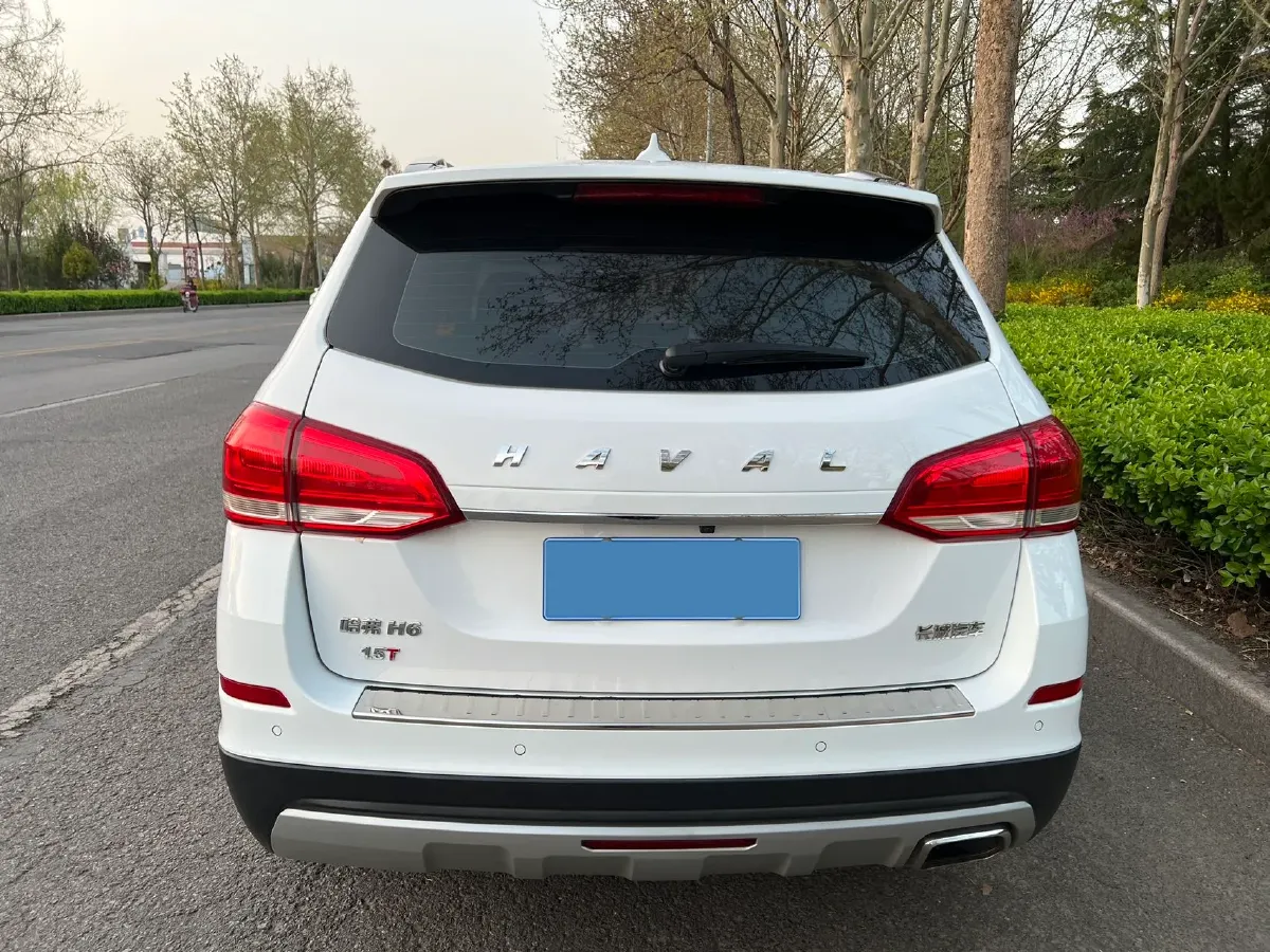 2018 Haval H6 1.5T 150HP L4 6MT,autocango,china used car exporter,china ev exporter,chinese used car exporter,chinese used ev exporter
