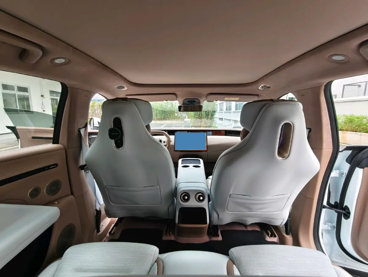 2024 Avatr 07 1.5T 156HP L4 REEV 39.05KWH,autocango,china used car exporter,china ev exporter,chinese used car exporter,chinese used ev exporter