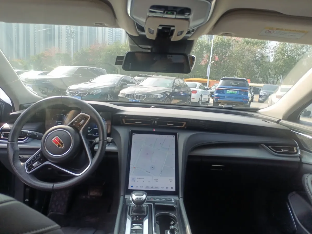 2023 HongQi H5 2.0T 224HP L4 8AT,autocango,china used car exporter,china ev exporter,chinese used car exporter,chinese used ev exporter