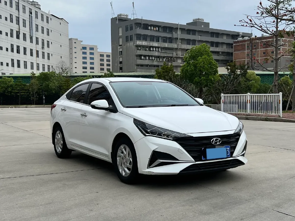 2020 Hyundai Verna 1.4L 100HP L4 6MT,autocango,china used car exporter,china ev exporter,chinese used car exporter,chinese used ev exporter