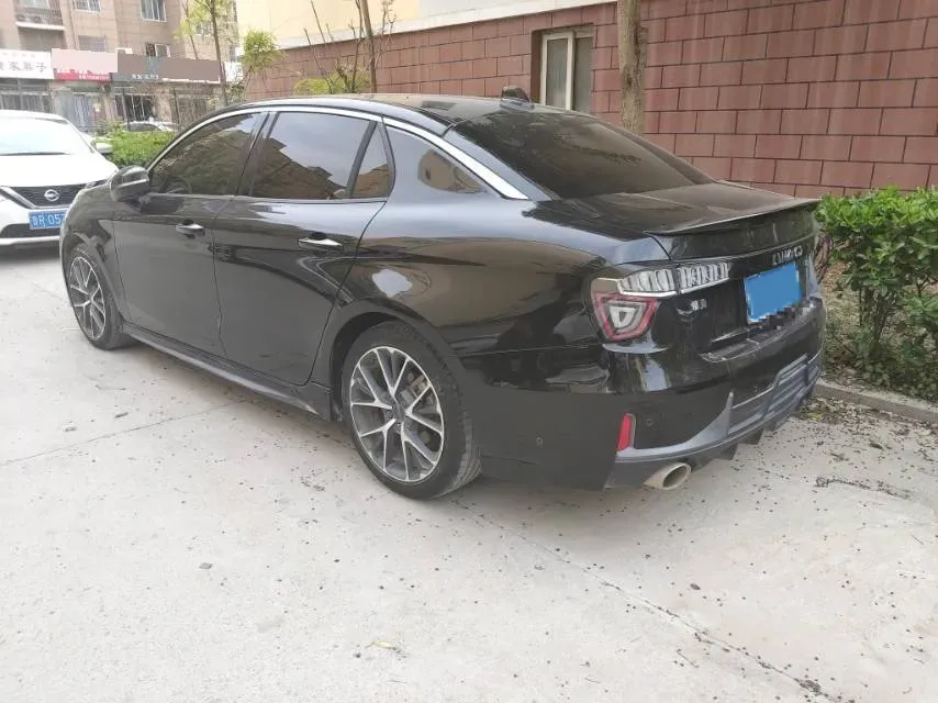 2018 Toyota C-HR 2.0L 171HP L4 CVT,autocango,china used car exporter,china ev exporter,chinese used car exporter,chinese used ev exporter