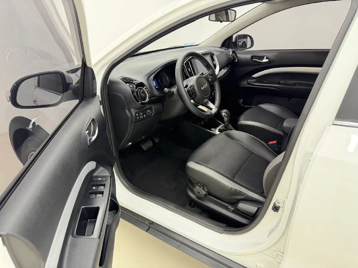 2021 Kia KX1 1.4L 100HP L4 6AT,autocango,china used car exporter,china ev exporter,chinese used car exporter,chinese used ev exporter