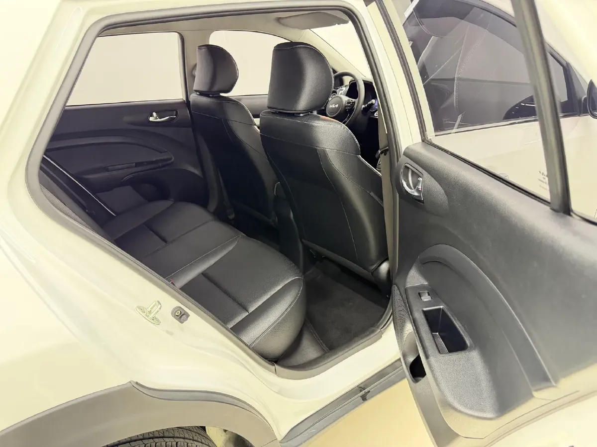 2021 Kia KX1 1.4L 100HP L4 6AT,autocango,china used car exporter,china ev exporter,chinese used car exporter,chinese used ev exporter