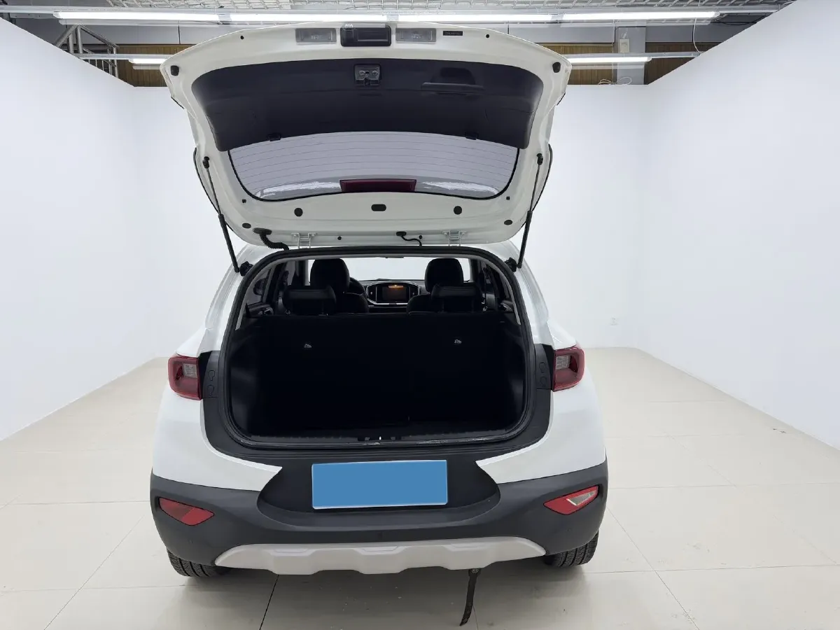 2021 Kia KX1 1.4L 100HP L4 6AT,autocango,china used car exporter,china ev exporter,chinese used car exporter,chinese used ev exporter