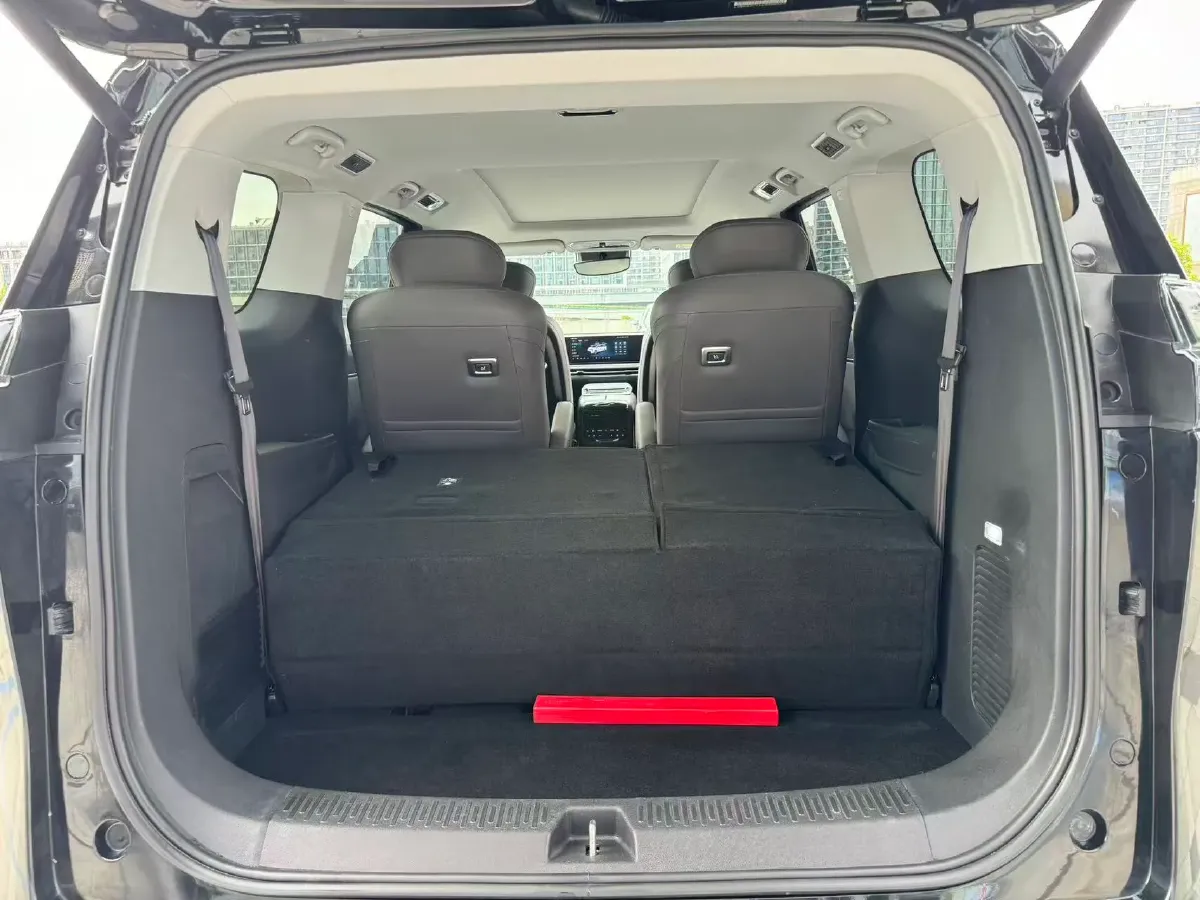 2024 MAXUS DaJia 7 1.5T 150HP L4 1DHT PHEV 39.7KWH,autocango,china used car exporter,china ev exporter,chinese used car exporter,chinese used ev exporter