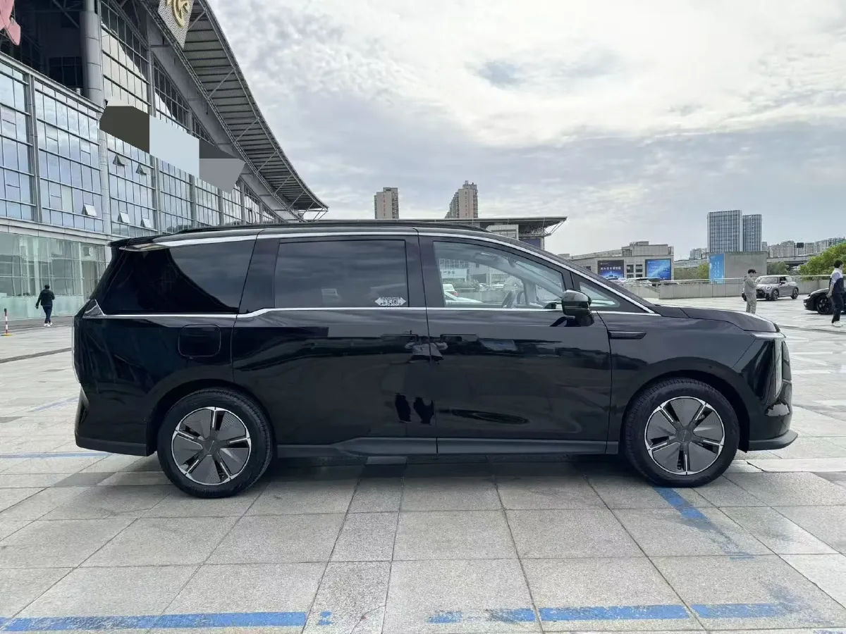 2024 MAXUS DaJia 7 1.5T 150HP L4 1DHT PHEV 39.7KWH,autocango,china used car exporter,china ev exporter,chinese used car exporter,chinese used ev exporter