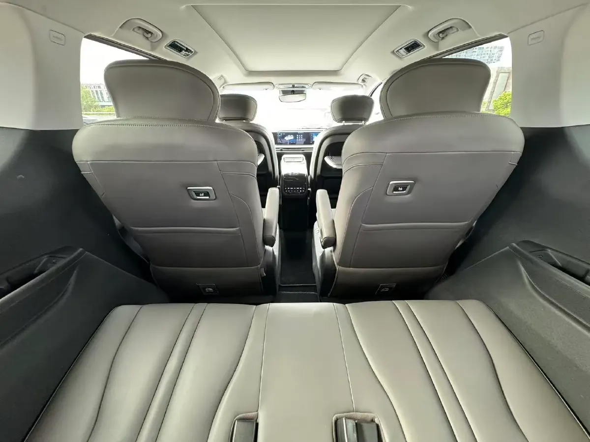 2024 MAXUS DaJia 7 1.5T 150HP L4 1DHT PHEV 39.7KWH,autocango,china used car exporter,china ev exporter,chinese used car exporter,chinese used ev exporter