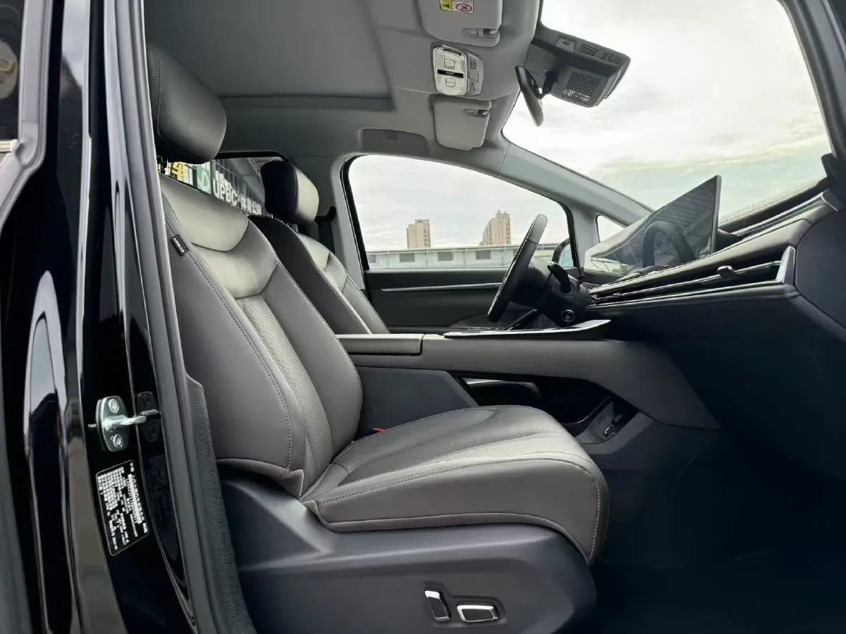 2024 MAXUS DaJia 7 1.5T 150HP L4 1DHT PHEV 39.7KWH,autocango,china used car exporter,china ev exporter,chinese used car exporter,chinese used ev exporter