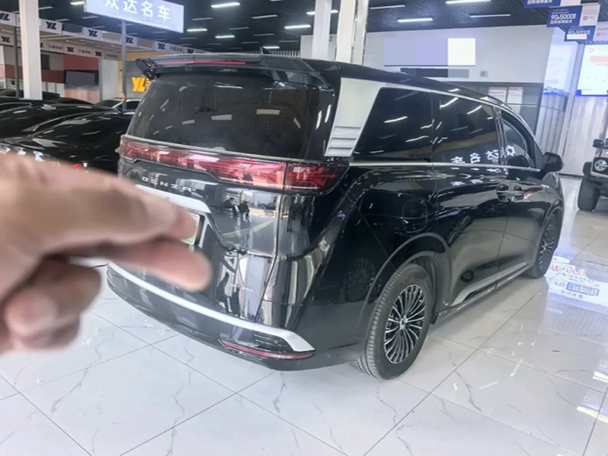 2024 Denza D9 1.5T 139HP L4 E-CVT PHEV 40KWH,autocango,china used car exporter,china ev exporter,chinese used car exporter,chinese used ev exporter