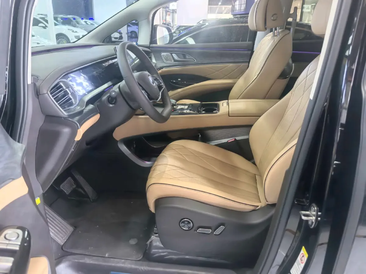 2024 Denza D9 1.5T 139HP L4 E-CVT PHEV 40KWH,autocango,china used car exporter,china ev exporter,chinese used car exporter,chinese used ev exporter