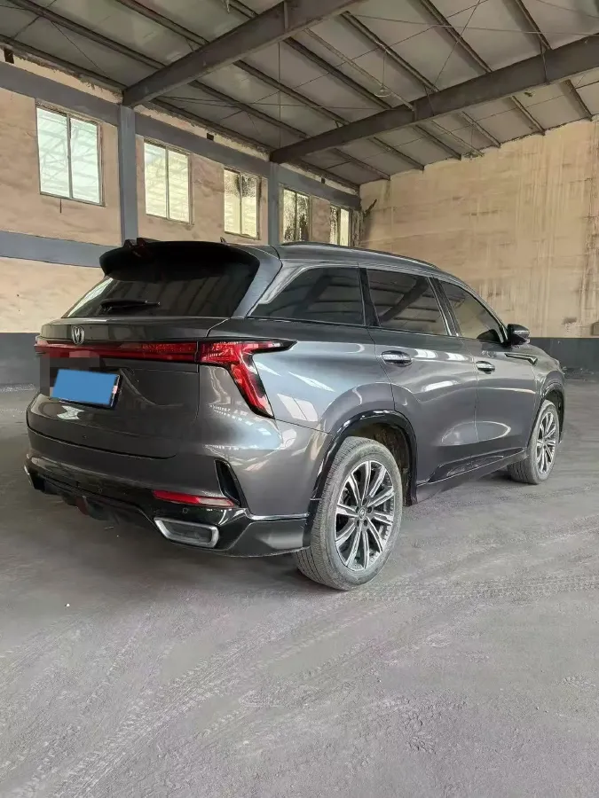 2023 ChangAn CS75 Plus 1.5T 188HP L4 8AT,autocango,china used car exporter,china ev exporter,chinese used car exporter,chinese used ev exporter