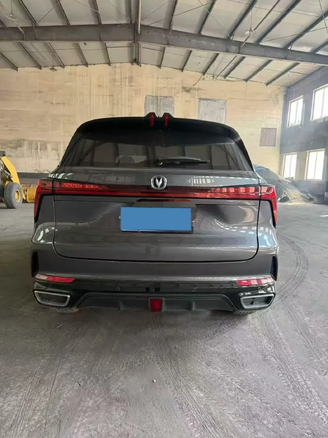 2023 ChangAn CS75 Plus 1.5T 188HP L4 8AT,autocango,china used car exporter,china ev exporter,chinese used car exporter,chinese used ev exporter