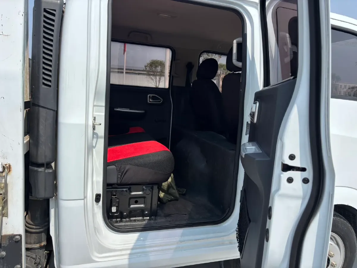 2019 ChangAn KuaYue New Leopard 3 1.6L 105HP L4 5MT,autocango,china used car exporter,china ev exporter,chinese used car exporter,chinese used ev exporter