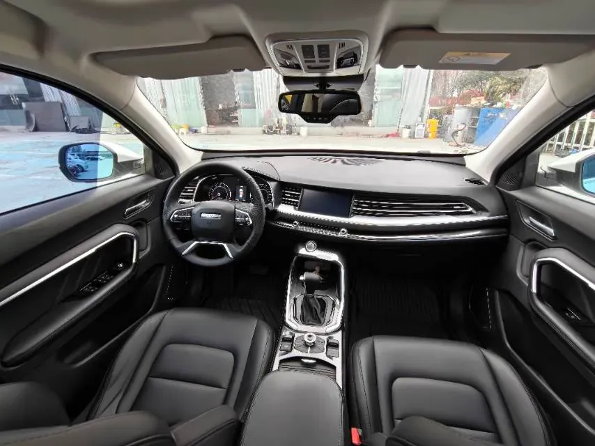 2017 Haval H6 2.0T 197HP L4 7DCT,autocango,china used car exporter,china ev exporter,chinese used car exporter,chinese used ev exporter