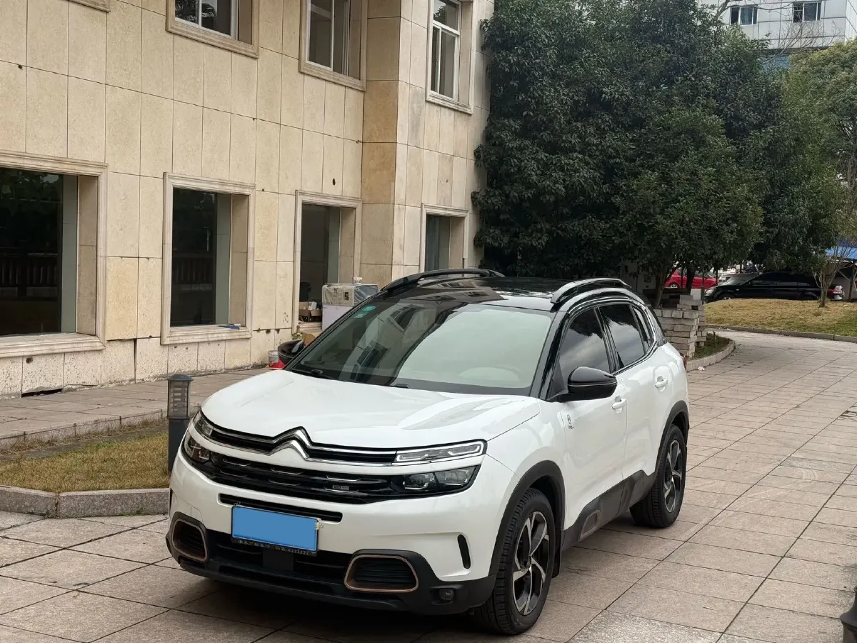 2020 Citroen C5 Aircross 1.6T 170HP L4 6AT,autocango,china used car exporter,china ev exporter,chinese used car exporter,chinese used ev exporter
