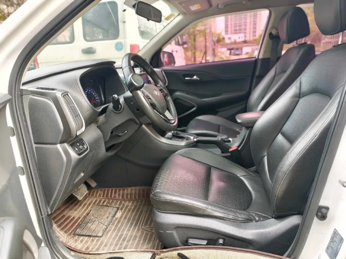 2018 Hyundai ix35 2.0L 160HP L4 6AT,autocango,china used car exporter,china ev exporter,chinese used car exporter,chinese used ev exporter
