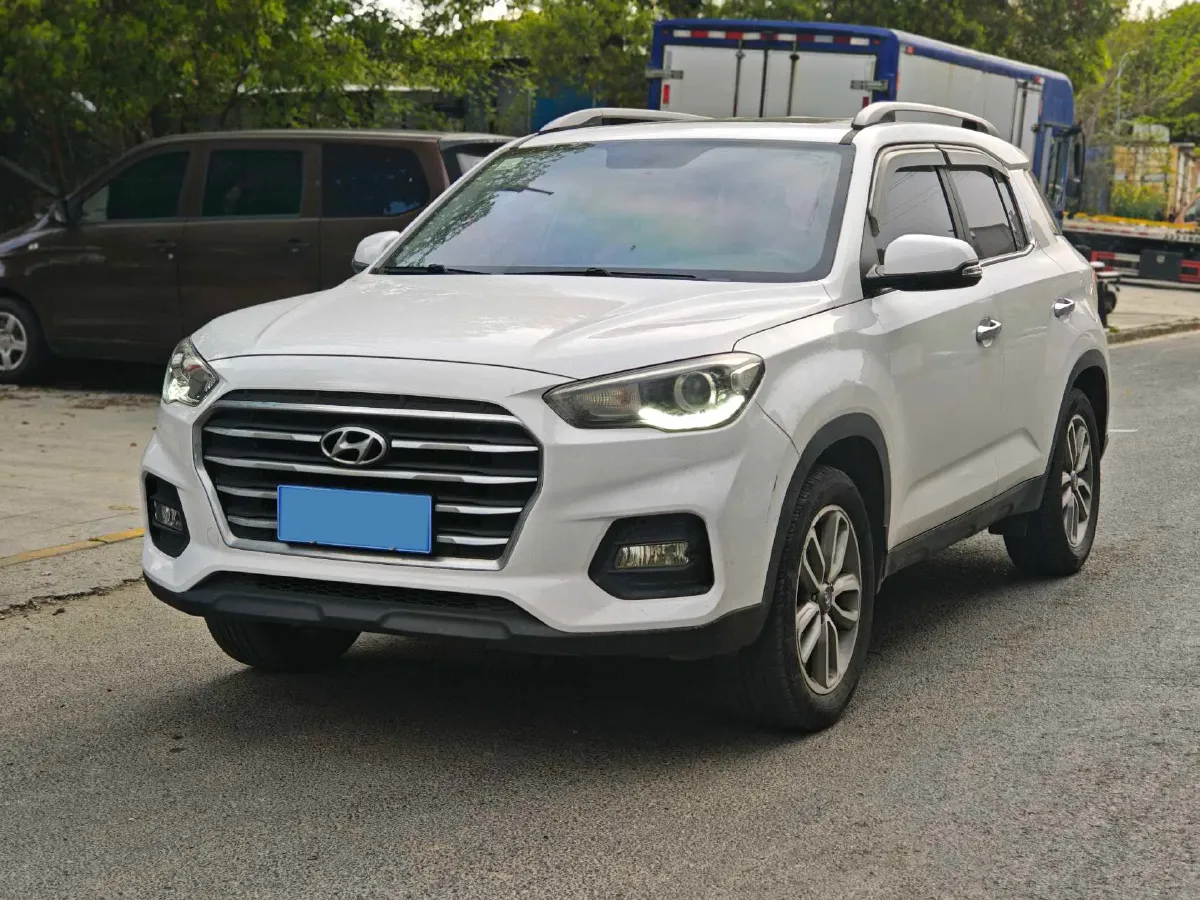 2018 Hyundai ix35 2.0L 160HP L4 6AT,autocango,china used car exporter,china ev exporter,chinese used car exporter,chinese used ev exporter