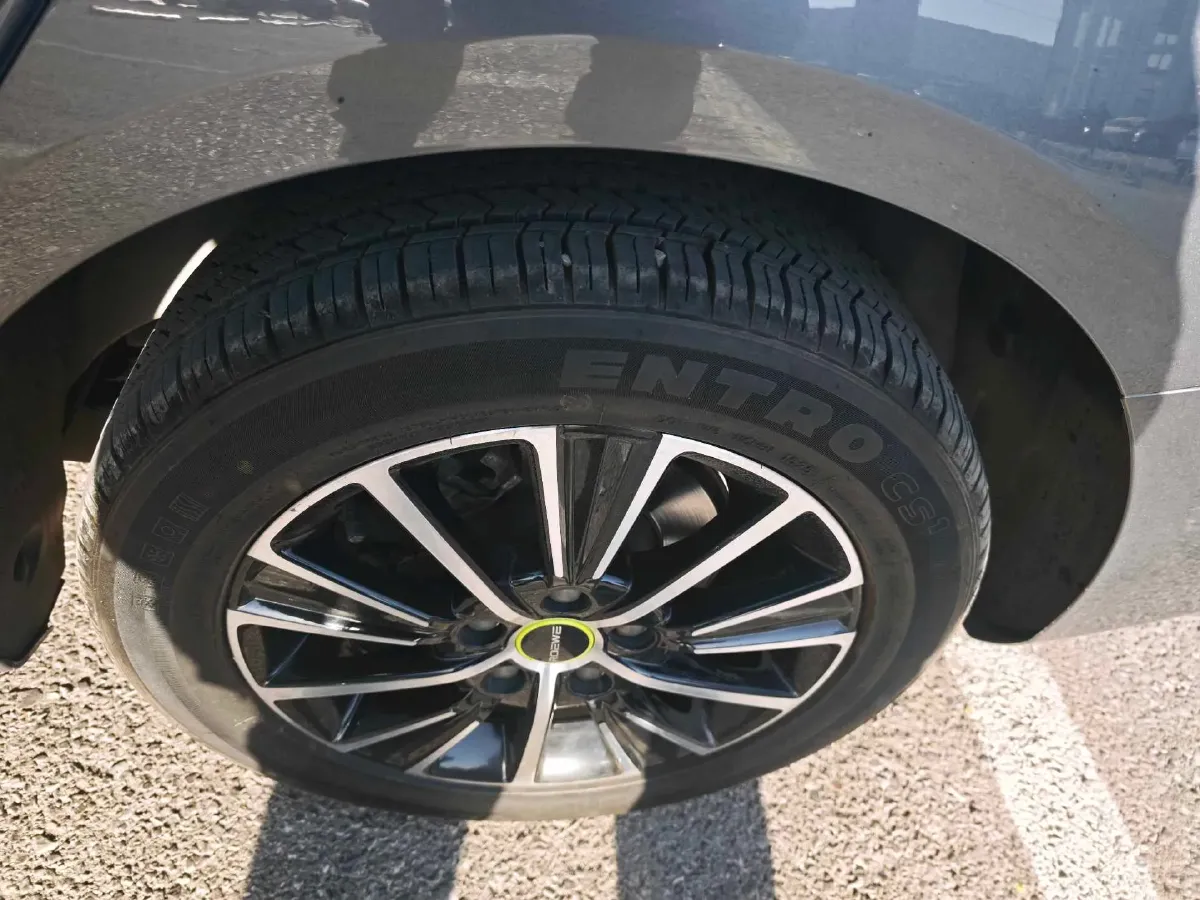 2021 Roewe i5 1.5L 120HP L4 CVT,autocango,china used car exporter,china ev exporter,chinese used car exporter,chinese used ev exporter