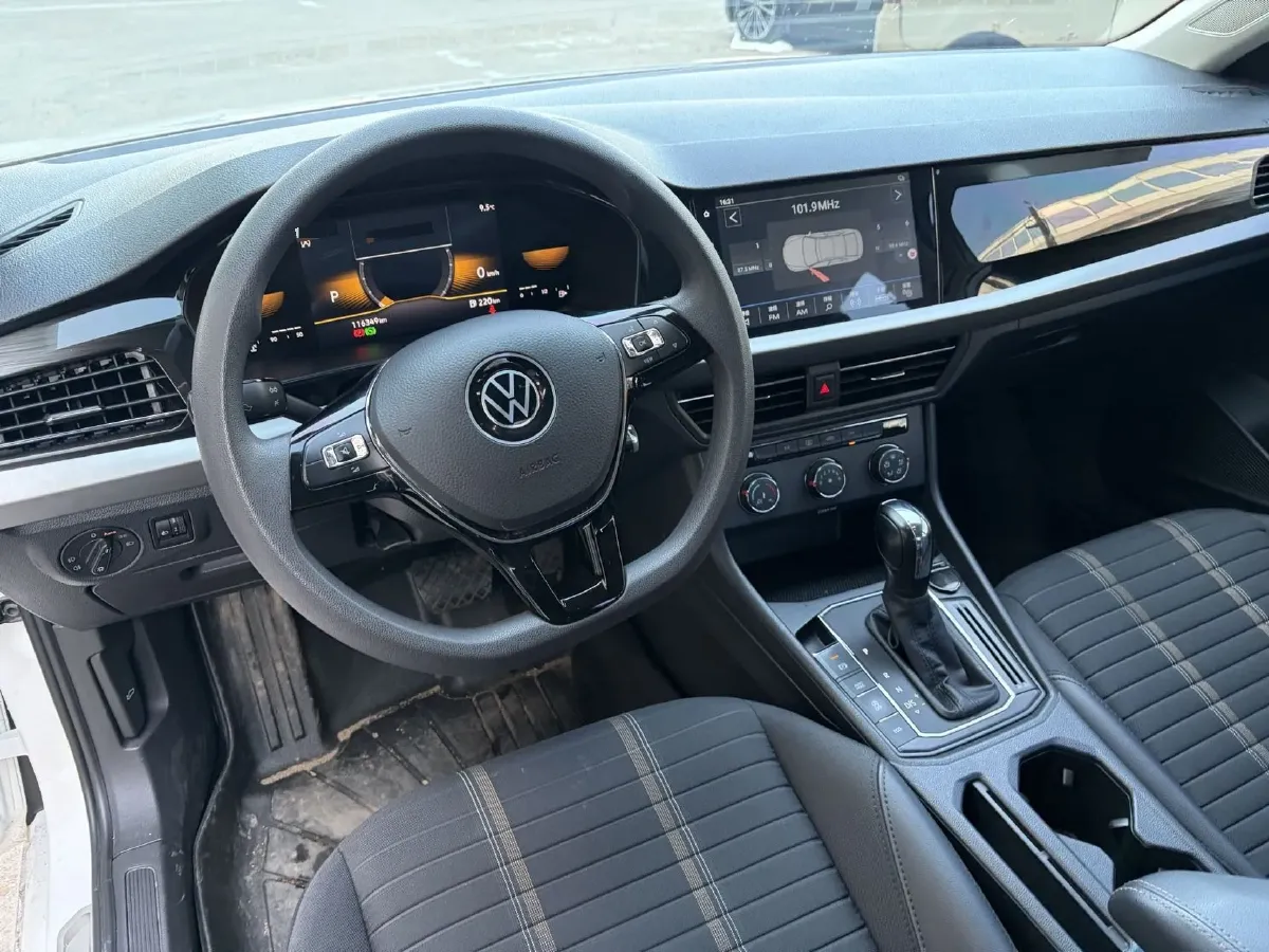 2021 Volkswagen Lavida 1.4T 150HP L4 7DCT,autocango,china used car exporter,china ev exporter,chinese used car exporter,chinese used ev exporter