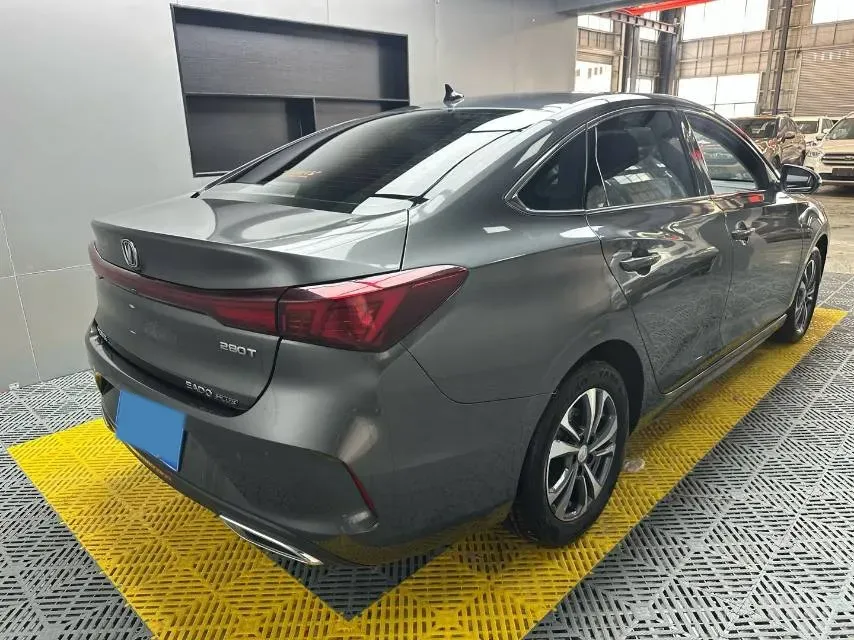 2020 ChangAn Eado 1.6L 128HP L4 5MT,autocango,china used car exporter,china ev exporter,chinese used car exporter,chinese used ev exporter