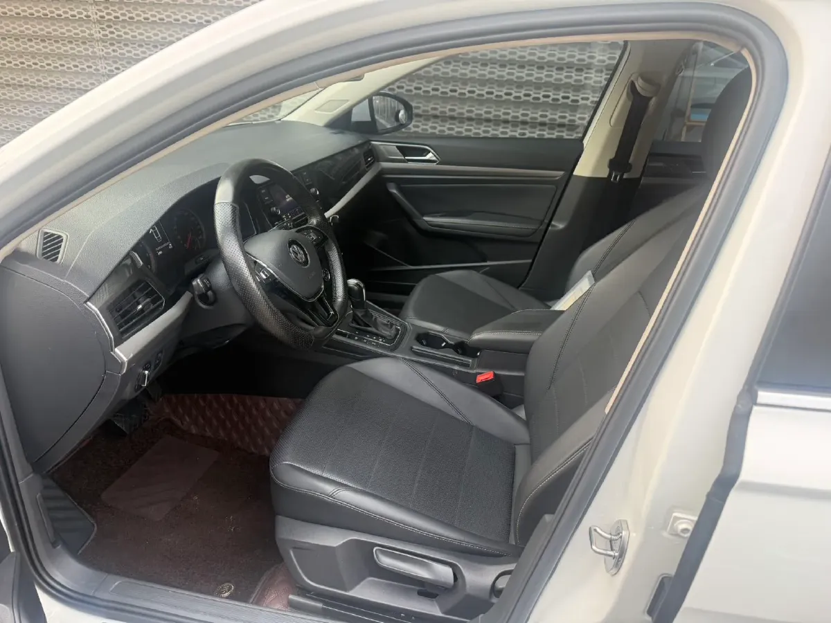 2018 Volkswagen Lavida 1.2T 116HP L4 7DCT,autocango,china used car exporter,china ev exporter,chinese used car exporter,chinese used ev exporter