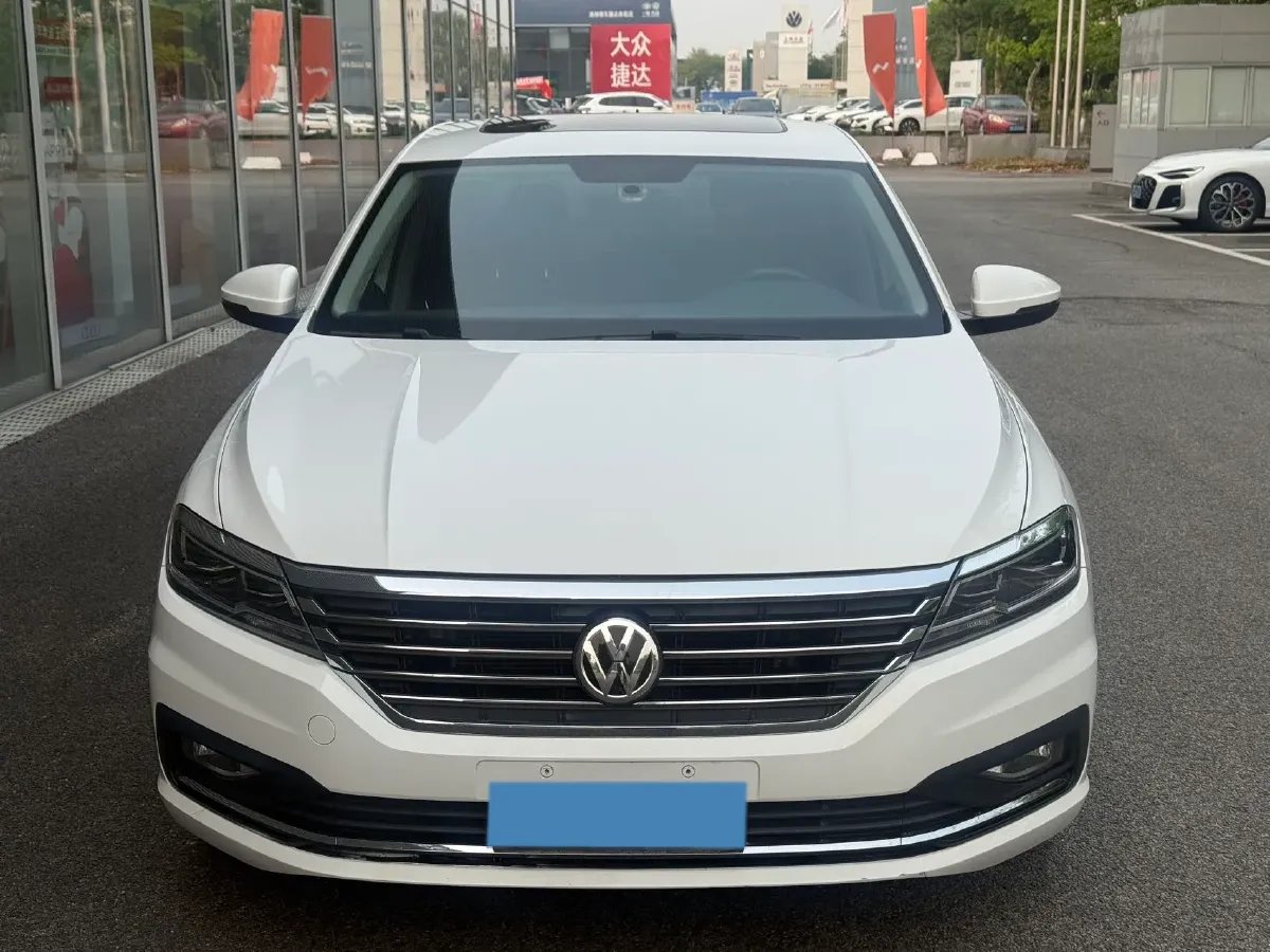 2018 Volkswagen Lavida 1.2T 116HP L4 7DCT,autocango,china used car exporter,china ev exporter,chinese used car exporter,chinese used ev exporter