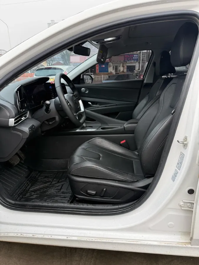 2022 Hyundai Elantra 1.5L 115HP L4 CVT,autocango,china used car exporter,china ev exporter,chinese used car exporter,chinese used ev exporter