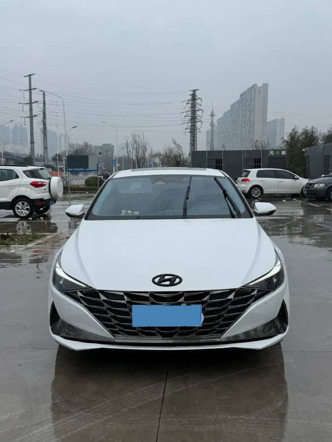 2022 Hyundai Elantra 1.5L 115HP L4 CVT,autocango,china used car exporter,china ev exporter,chinese used car exporter,chinese used ev exporter