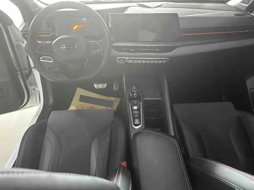 2022 Geely Binray 1.5T 181HP L4 7DCT,autocango,china used car exporter,china ev exporter,chinese used car exporter,chinese used ev exporter