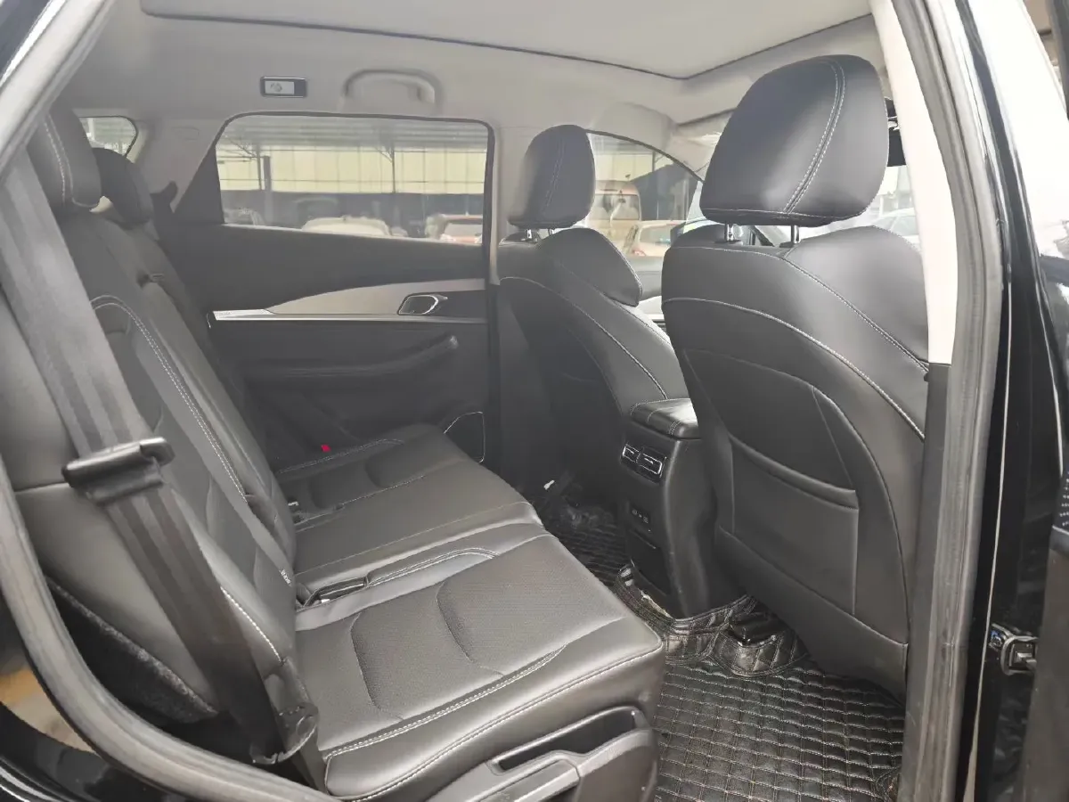 2020 Jetour X70 1.5T 156HP L4 6MT,autocango,china used car exporter,china ev exporter,chinese used car exporter,chinese used ev exporter